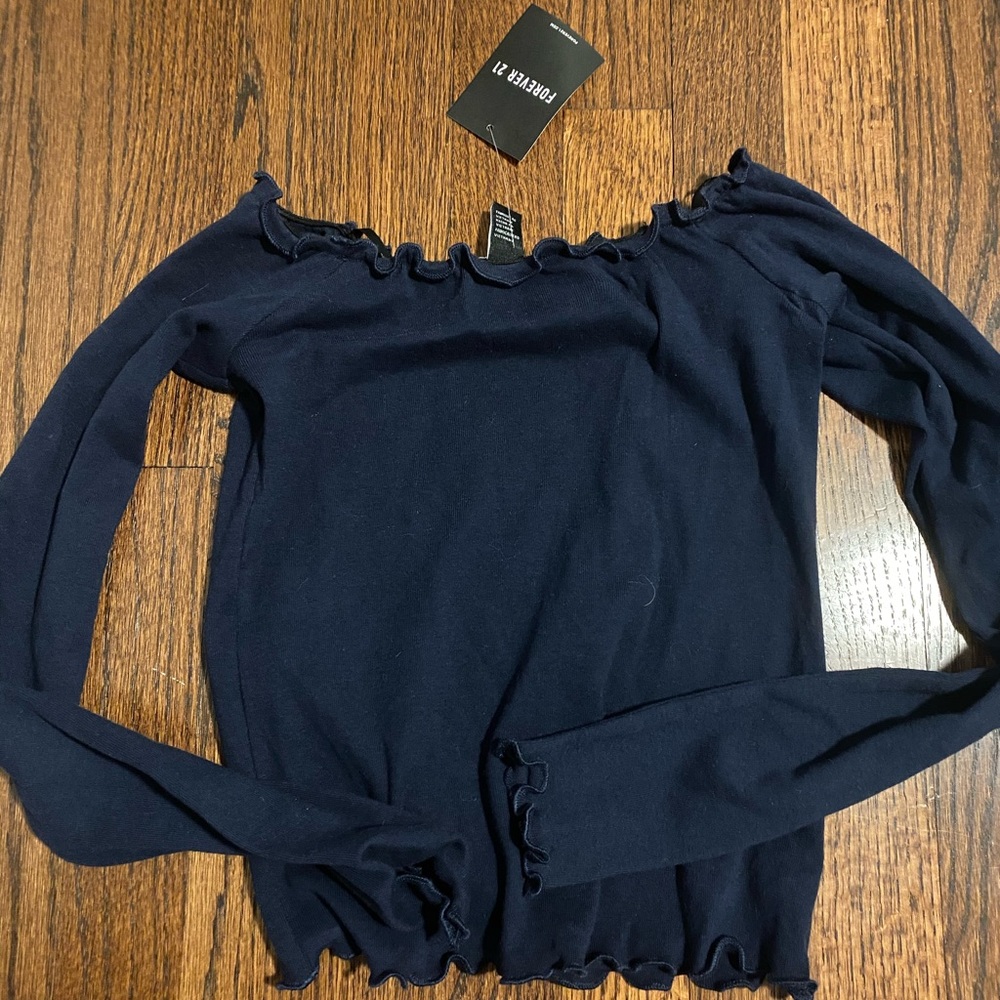 Cute off the shoulder forever 21 top